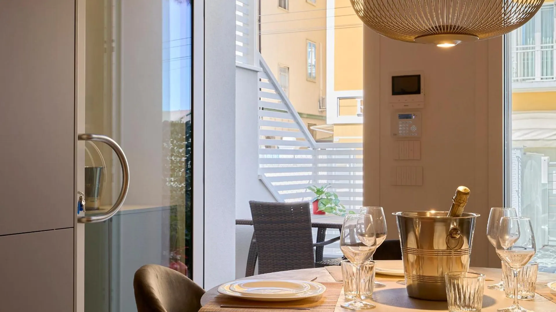 The Twins 1 Luxury Ceccarini - Lungomare Parcheggio Privato Villa Riccione